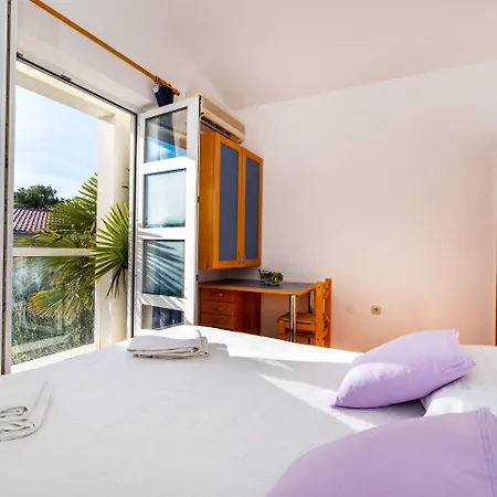 Apartment Bari - 140 M From Beach