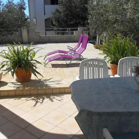Bari - 140 M From Beach Apartment