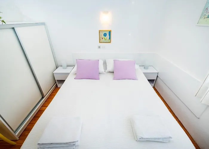 Bari Apartman *