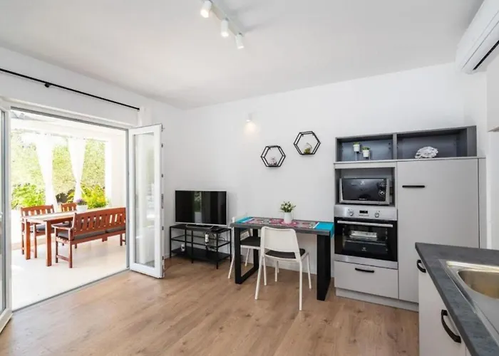 Apartman Bari *