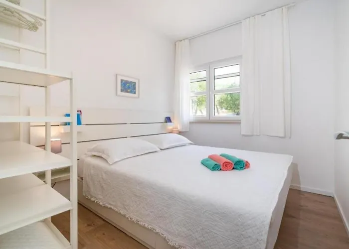 Bari Apartman Mandre
