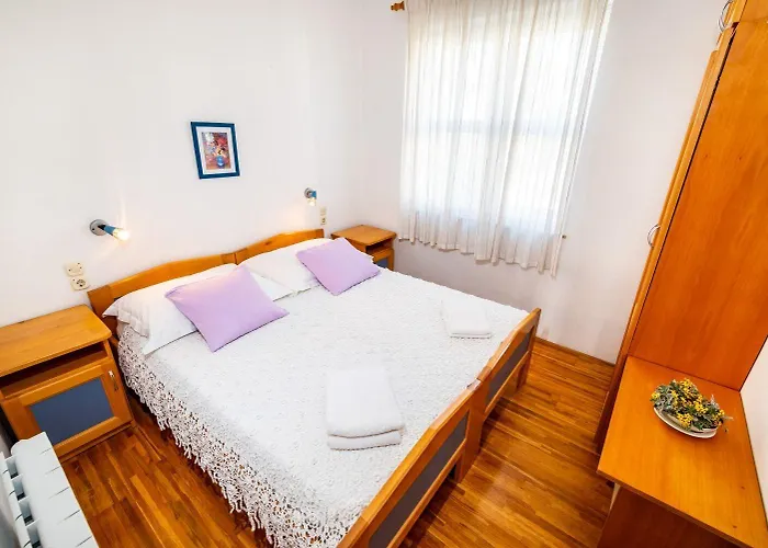 Bari Apartman *